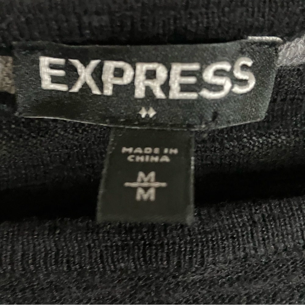 Express Top - Picture 2 of 3